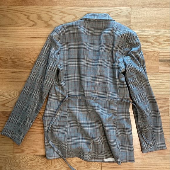 Plaid Blazer - Picture 3 of 3